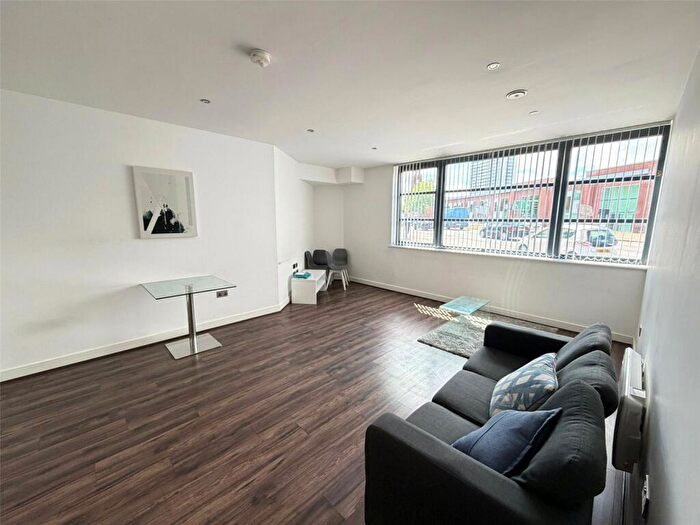 2 Bedroom Apartment To Rent In Kettleworks, Pope Street, Birmingham, B1