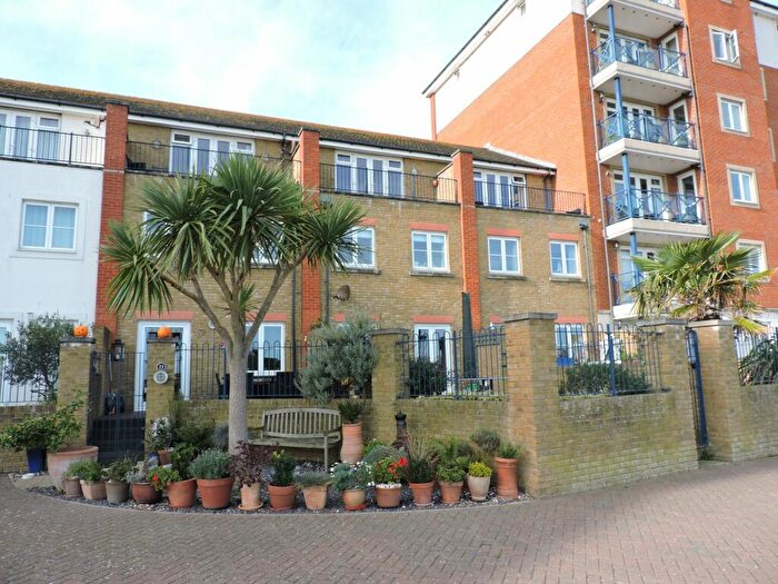 4 Bedroom Terraced House To Rent In San Juan Court, Sovereign Harbour South, BN23