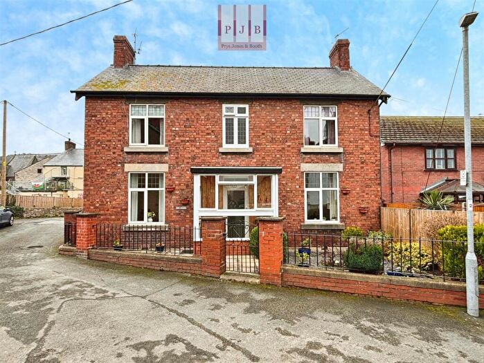 3 Bedroom Detached House For Sale In New Street, Abergele, LL22