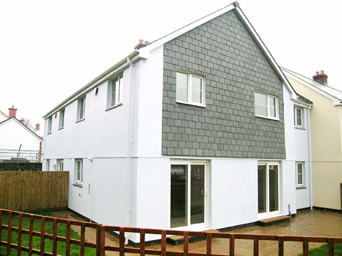 3 Bedroom Semi Detached House To Rent In Swanmor, Youings Drive, Pilton, EX31