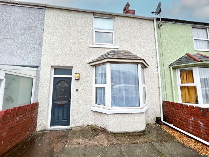2 Bedroom Terraced House For Sale In Elizabeth Villas, Llandudno, LL30