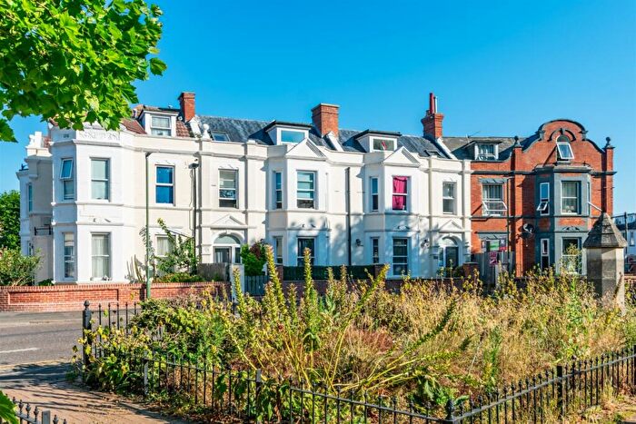 1 Bedroom Flat To Rent In Boscombe, BH1