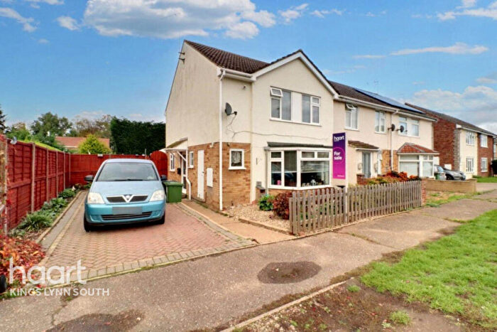 3 Bedroom End Of Terrace House For Sale In Regency Avenue, King's Lynn, PE30