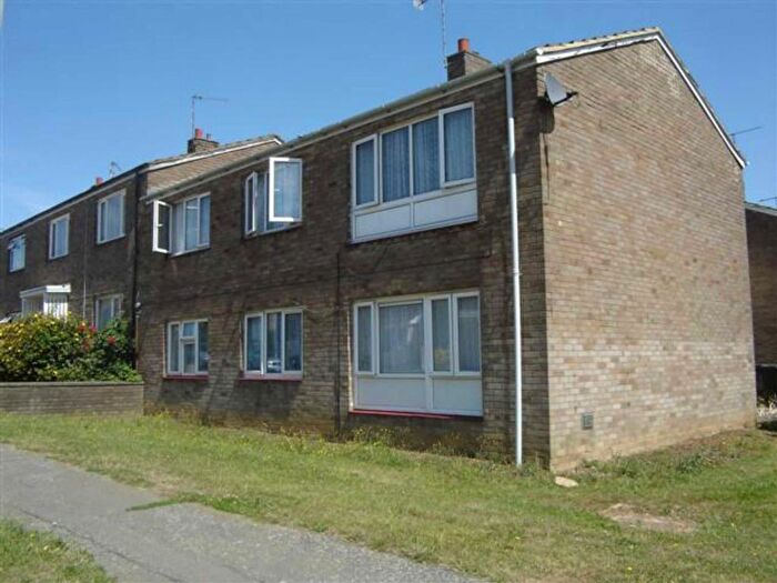 2 Bedroom Flat To Rent In Datchworth Turn, Hemel Hempstead, HP2