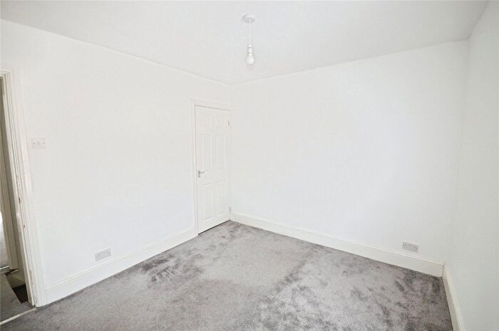 2 Bedroom End Of Terrace House To Rent In Weston Street, Swadlincote, Derbyshire, DE11