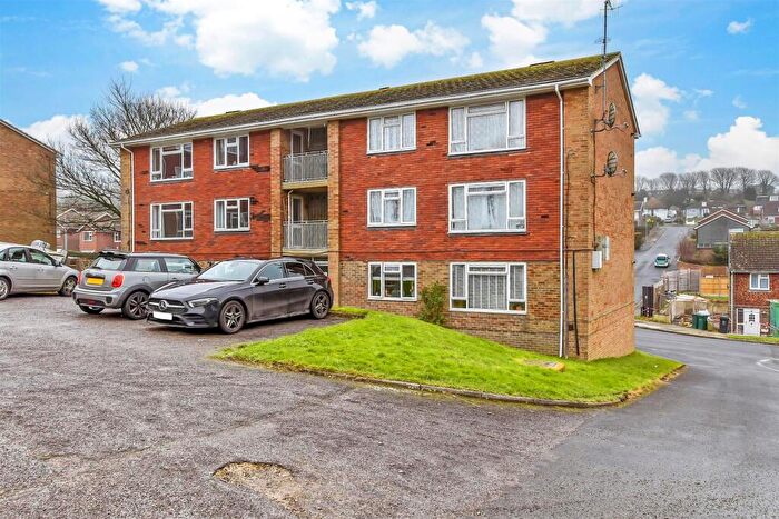 2 Bedroom Flat For Sale In Lockwood Crescent, Woodingdean, Brighton, East Sussex, BN2