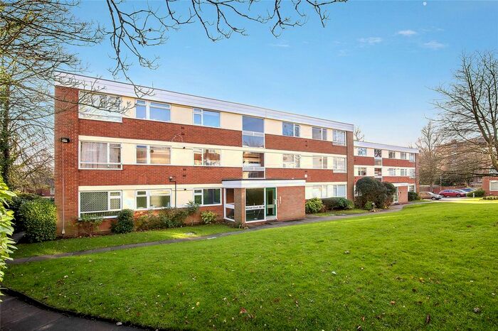 2 Bedroom Flat To Rent In Michael Court, Bristol Road, Edgbaston, Birmingham, B5