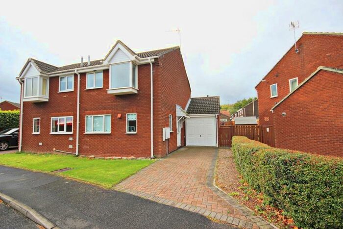 3 Bedroom Semi-Detached House To Rent In Frensham Way, Meadowfield, Durham, DH7