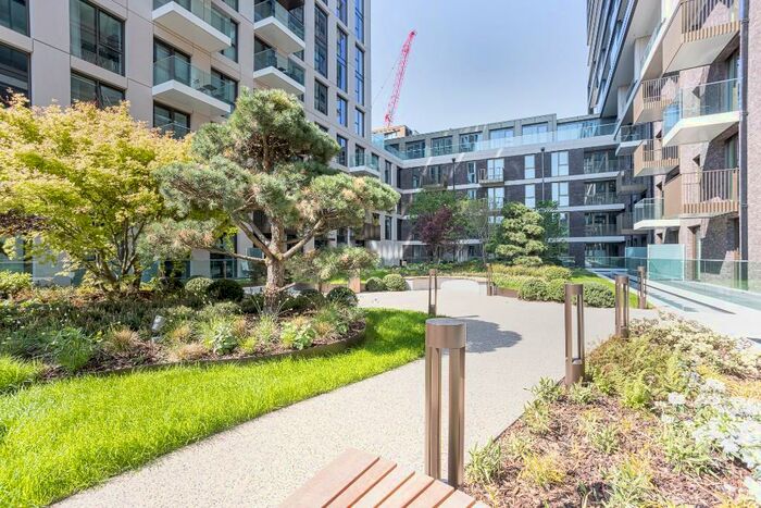 2 Bedroom Apartment To Rent In London Dock, Wapping, London, E1W