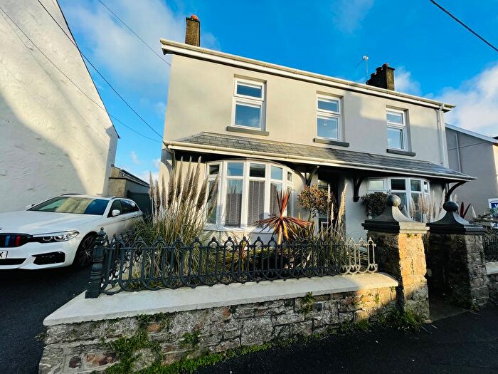 6 Bedroom Property To Rent In Carmarthen Road, Kilgetty, SA68