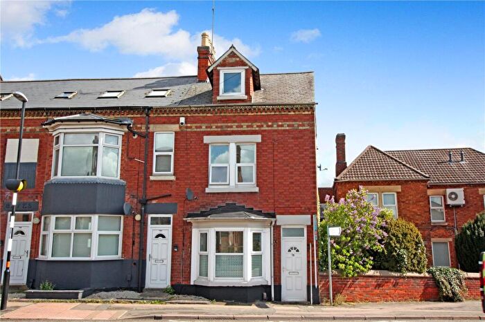 3 Bedroom Terraced House To Rent In Wellingborough Road, Rushden, Northants, NN10