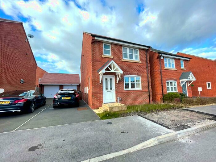 3 Bedroom Detached House To Rent In Canterbury Drive, Littleover, DE23