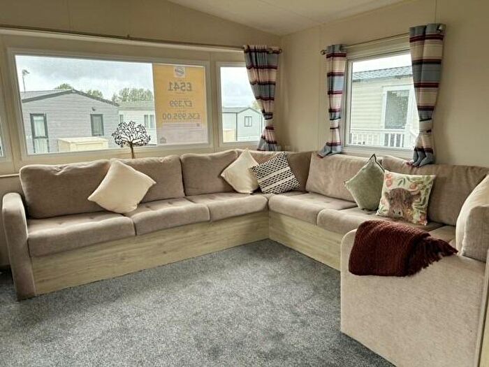2 Bedroom Caravan For Sale In Manor Park Caravan Site, Manor Road, Hunstanton, Norfolk, PE36