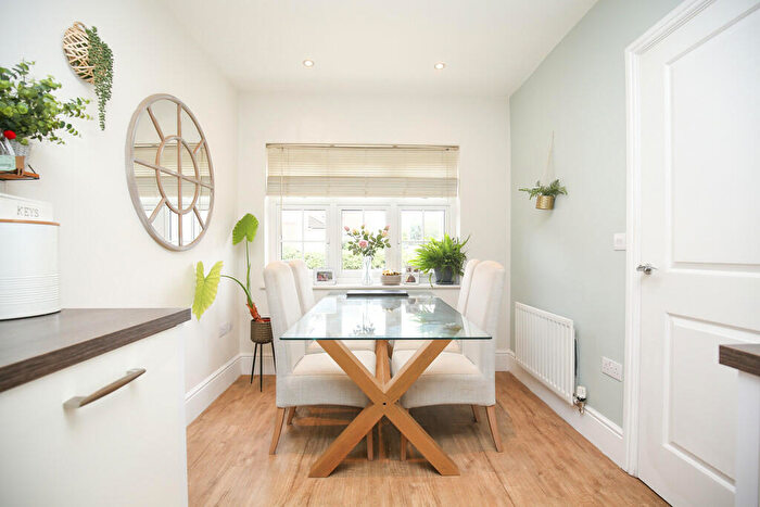 3 Bedroom End Of Terrace House For Sale In Bowler Close, Atherstone, CV9