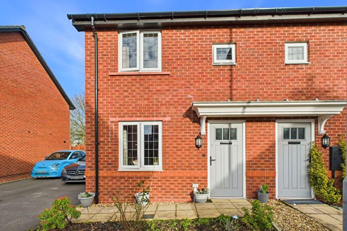 2 Bedroom Terraced House For Sale In Pennypleck Drive, Appleton Thorn, WA4