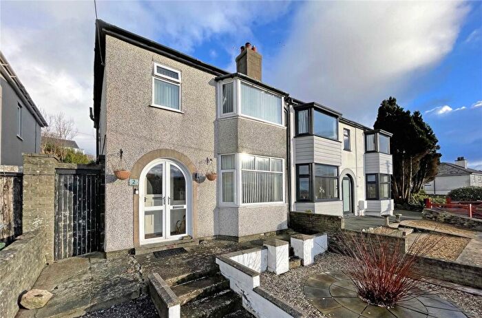 3 Bedroom Semi-Detached House For Sale In Ystad Coetmor, Bethesda, Bangor, Gwynedd, LL57