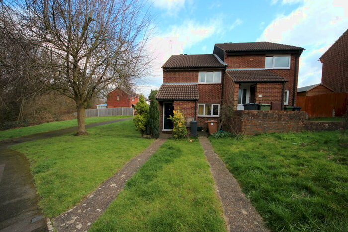 1 Bedroom Maisonette To Rent In Merrow Park, Guildford, GU4