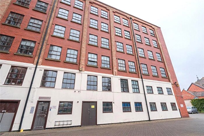 2 Bedroom Apartment For Sale In Victoria Court, Victoria Street, Grimsby, Lincolnshire, DN31