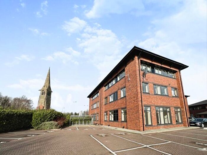 1 Bedroom Flat To Rent In Goodiers Drive, Southwood House, M5