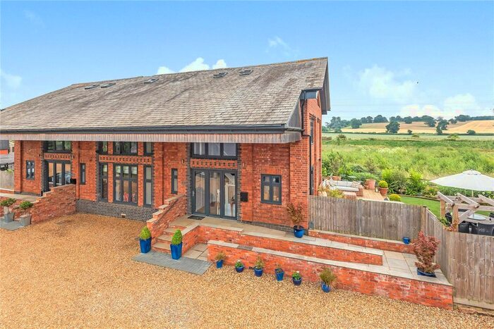 5 Bedroom Semi-Detached House For Sale In Grendon Road, Whiston, Northamptonshire, NN7