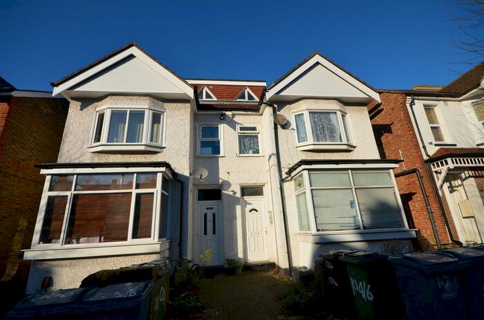 1 Bedroom Studio To Rent In 104 Vaughan Road, Harrow, Middlesex HA1