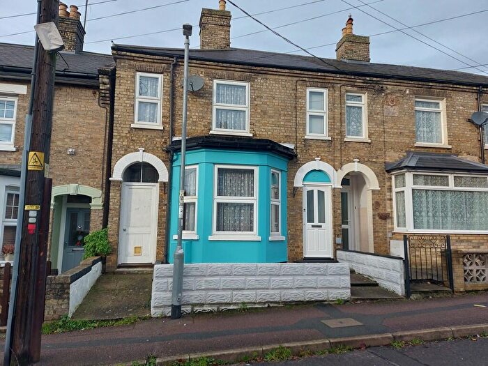 3 Bedroom End Of Terrace House For Sale In Suffolk Road, Sudbury, CO10