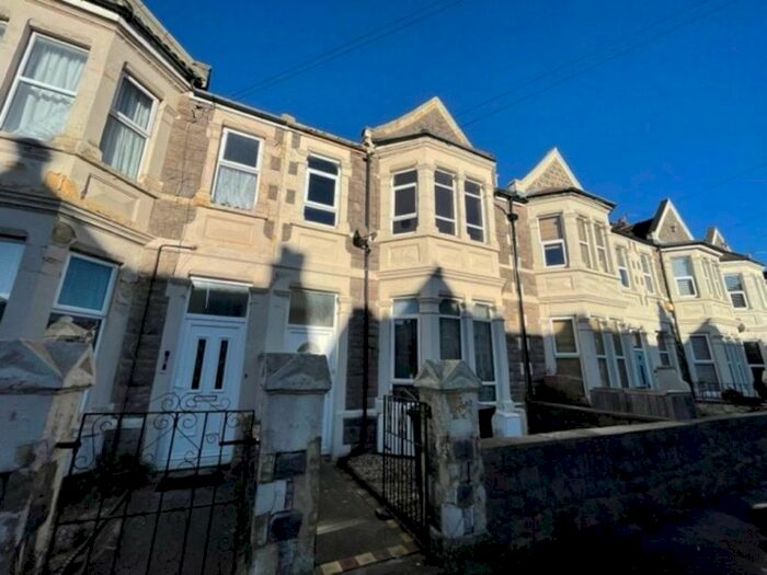 1 Bedroom Flat To Rent In Pitman Road, Weston-super-Mare, North Somerset, BS23