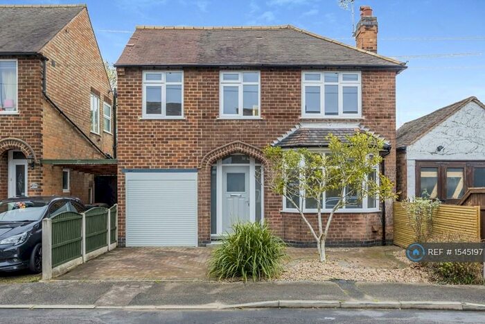 4 Bedroom Detached House To Rent In Sefton Avenue, Stapleford, Nottingham, NG9