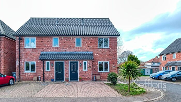 3 Bedroom Semi Detached House For Sale In Janet Smith Close, Norwich, Norfolk, NR7