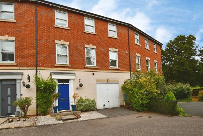 4 Bedroom Terraced House For Sale In Glovers Crescent, Ripon, HG4