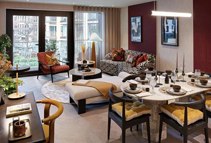 2 Bedroom Apartment For Sale In London Dock, Wapping, E1W