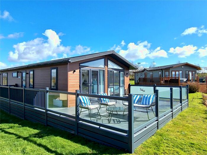 3 Bedroom Property For Sale In Seven Springs, Llanon, Ceredigion, SY23