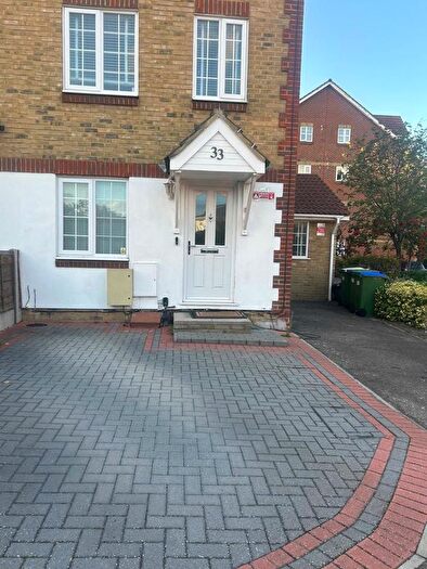 1 Bedroom Studio To Rent In Canada Road, Erith, DA8