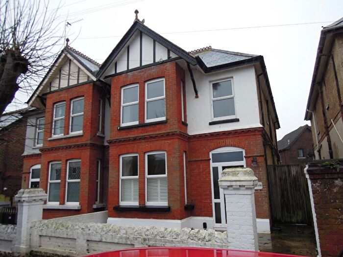 5 Bedroom Semi Detached House To Rent In Station Avenue, Sandown, Isle Of Wight, PO36