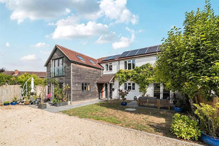 5 Bedroom Semi-Detached House For Sale In Upton Scudamore, Warminster, BA12