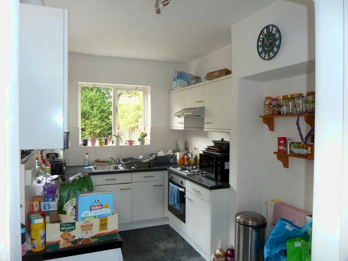 3 Bedroom Semi-Detached House To Rent In Beaconsfield Road, Kingston Upon Thames, KT5