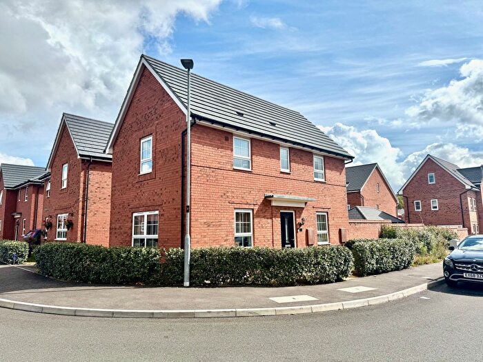 3 Bedroom Property To Rent In Moon Avenue, Coalville, LE67