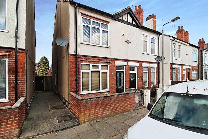 2 Bedroom Semi Detached House To Rent In Russell Street, Sutton-In-Ashfield, NG17