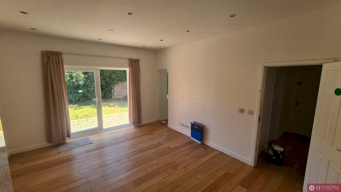 1 Bedroom Flat To Rent In Budoch Drive, Seven Kings, IG3