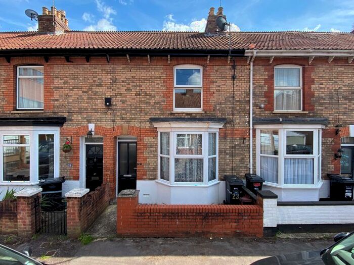 3 Bedroom Terraced House To Rent In Clarence Street, Taunton, TA1
