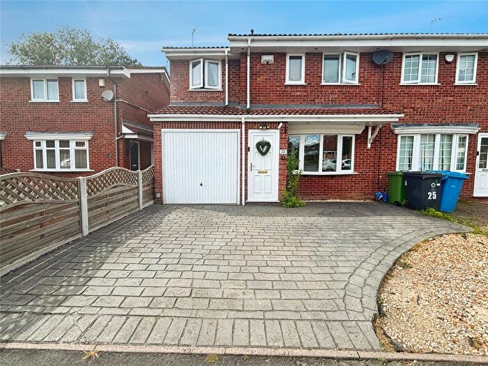 3 Bedroom Semi Detached House For Sale In Brunel Grove, Perton, Wolverhampton, Staffordshire, WV6