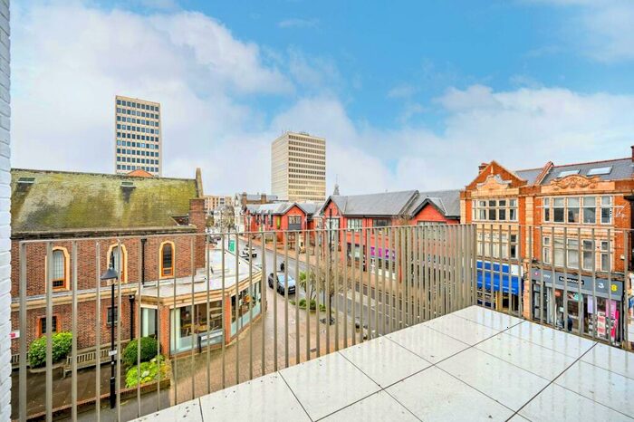 2 Bedroom Flat For Sale In Jade Apartments, New Malden, KT3