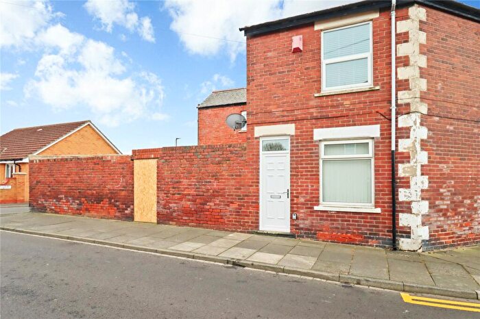 3 Bedroom Flat To Rent In Shafto Street, Wallsend, Tyne And Wear, NE28