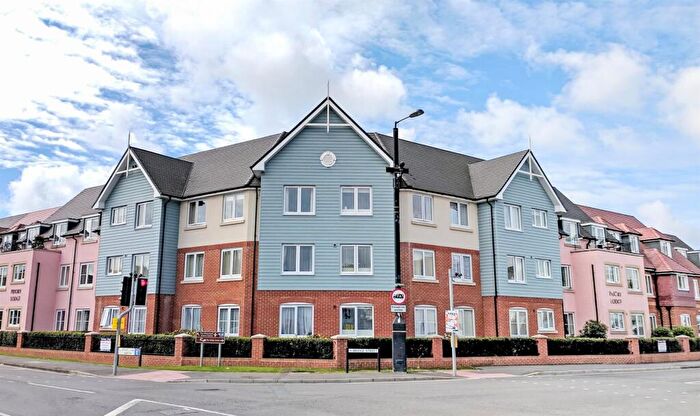1 Bedroom Retirement Property For Sale In Priory Lodge, Christchurch, Dorset, BH23