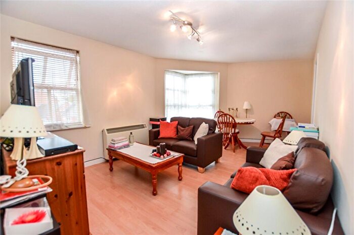 2 Bedroom Flat To Rent In St Marys Street, Hulme, Manchester, M15