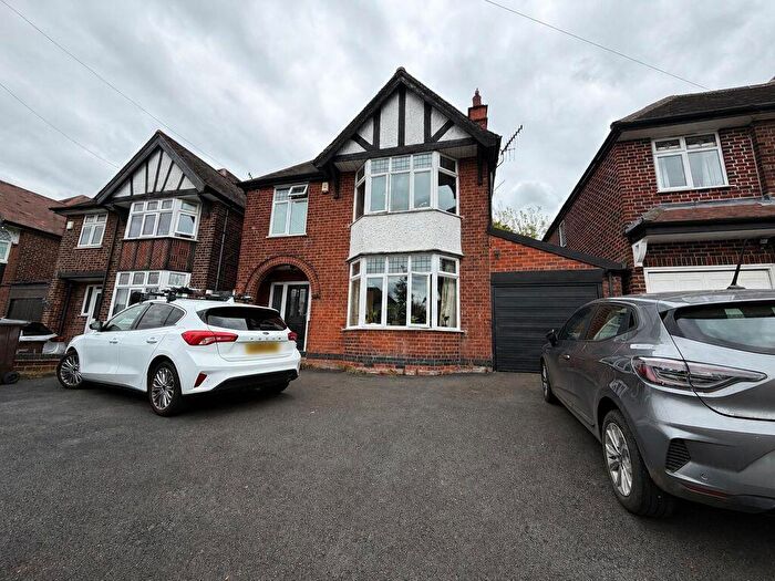 5 Bedroom Detached House To Rent In Charnock Avenue, Nottingham, NG8