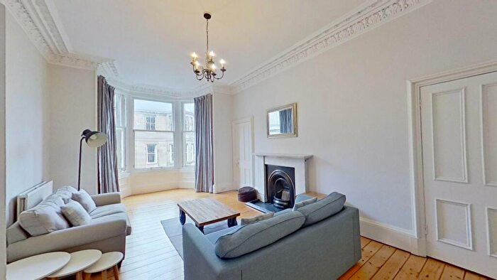 1 Bedroom Flat To Rent In Leslie Place, Edinburgh, EH4