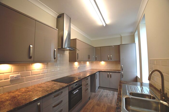 1 Bedroom Flat To Rent In Outwood House, Wakefield, WF1