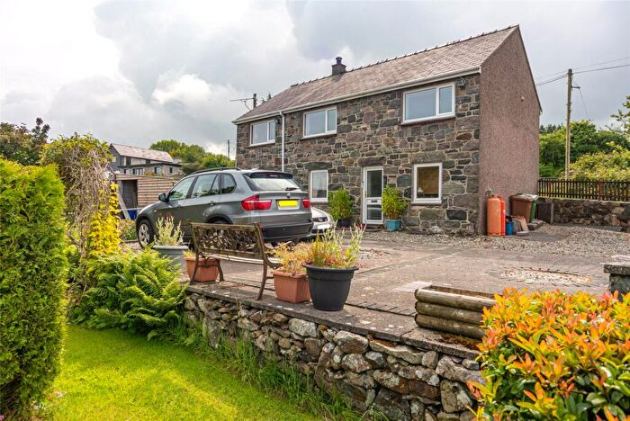 4 Bedroom Detached House For Sale In Rhostryfan, Caernarfon, Gwynedd, LL54