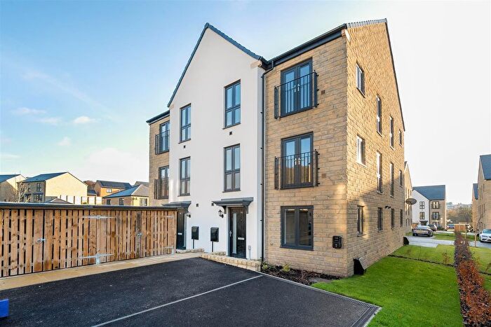 2 Bedroom Semi-Detached House To Rent In Millstone Way, Woodside Vale, Horsforth, LS16